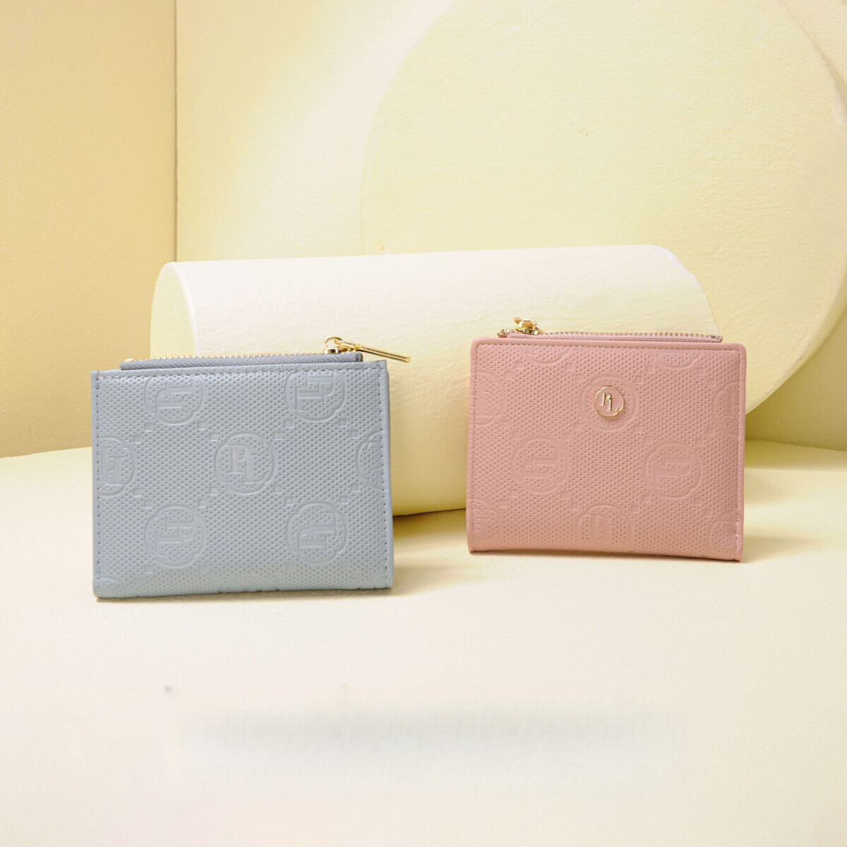 Free Shipping Designer Bag 2025 Spring Niche Style New Cute Pocket Wallet Student High-end Feel Short Ins Coin Purse