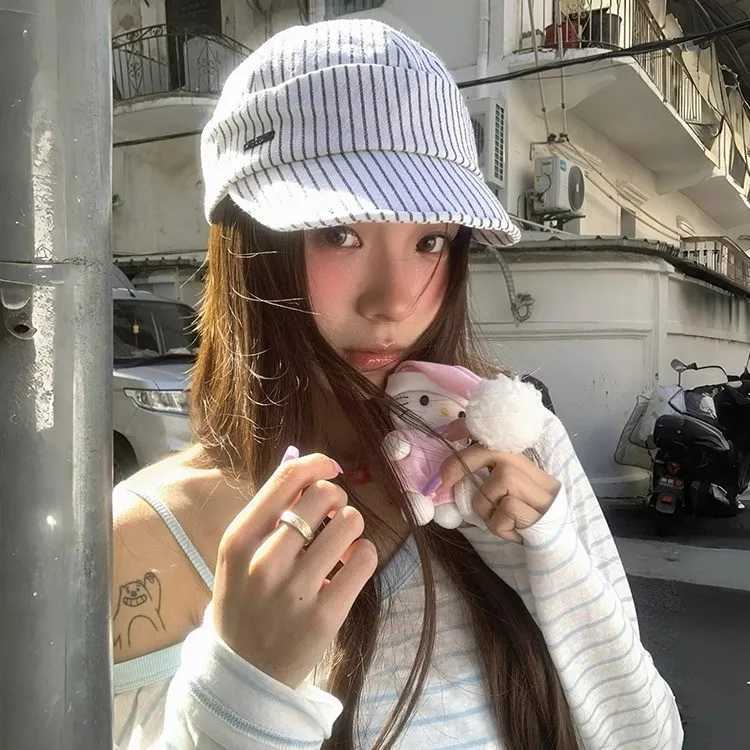 Japanese Retro White Striped Cap Wens Summer Literary and Artistic Face Hat Light and Breathable Sunshade Baseball Cap X250704