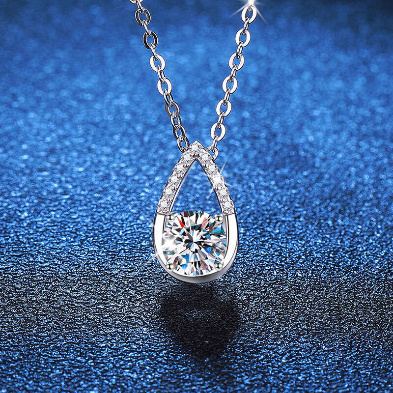 S925 S925terling S925ier Light Korean S925tyle Water Drop Pendant Women, D Color 1 caratS925 MoiS925S925anite Necklace for Women 7a4