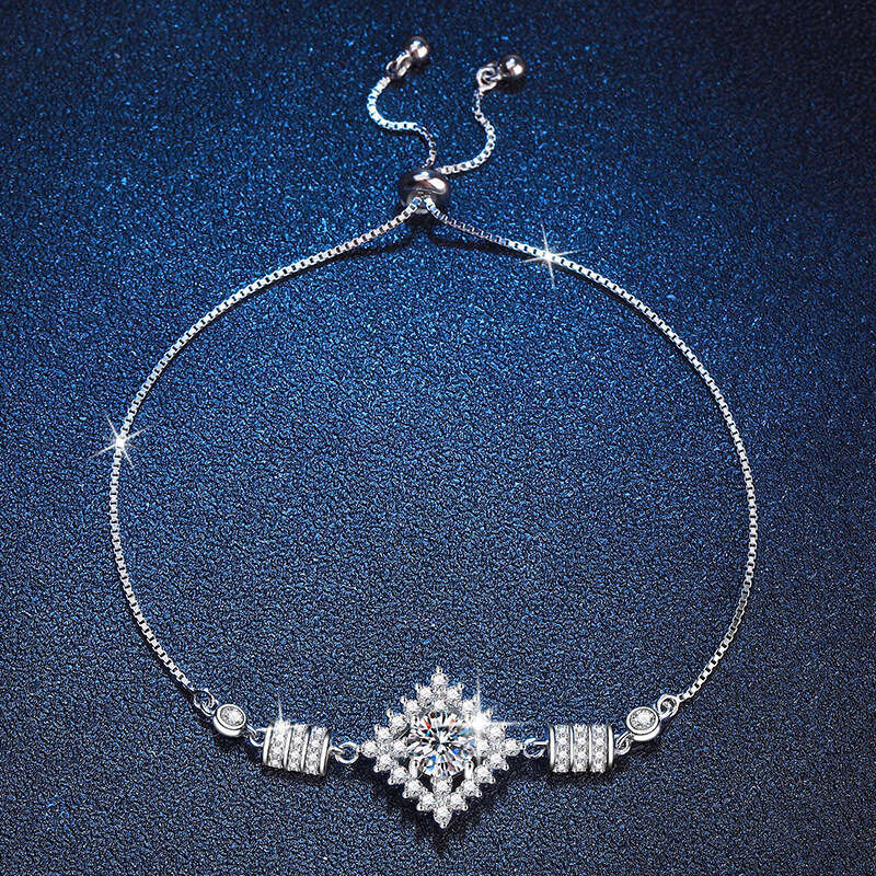 S925terling S925ier Jewelry S925quare Pack High-end Feel 1 caratS925 MoiS925S925anite Bracelet AdjuS925table 560