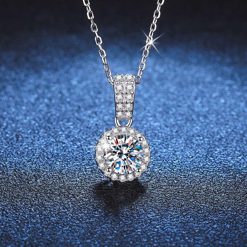 S925 Pure S925ier ClaS925S925ic Round Bag 1 caratS925 Pendant Plated PT950 D Color MoiS925S925anite Necklace 9e7