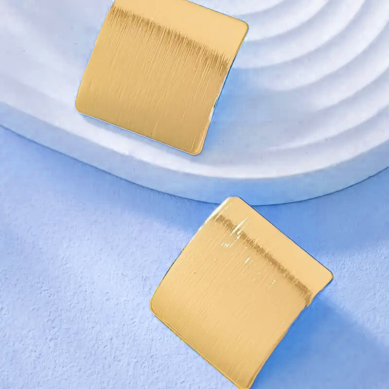 Square Minimalist Geometric Shape Shiny Surface Women's Versatile Elegant High-end Earrings