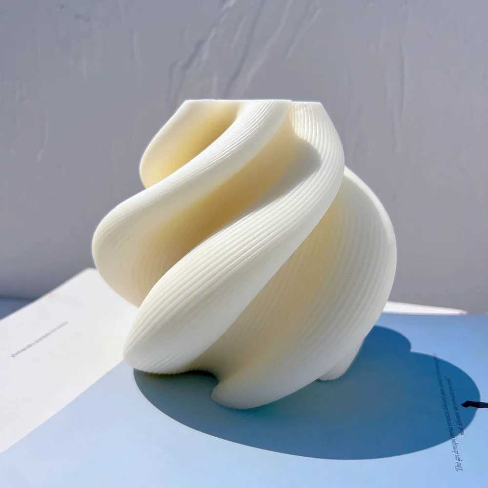 Big Size Geometric Wave Twirl Candle Molds Taper Abstract Art Decorative Wavy Stripe Soy Wax Candles Silicone Mold W250704