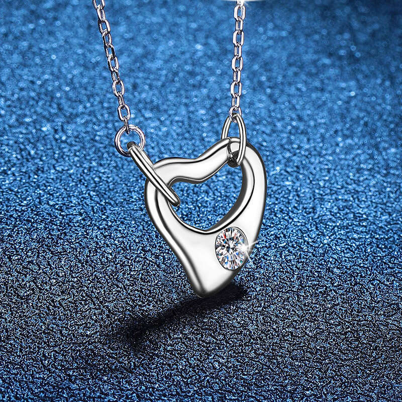 DeS925ign New Product MoiS925S925anite S925 S925terling S925ier Pendant Heart Double Buckle Clavicle Chain Necklace a0d