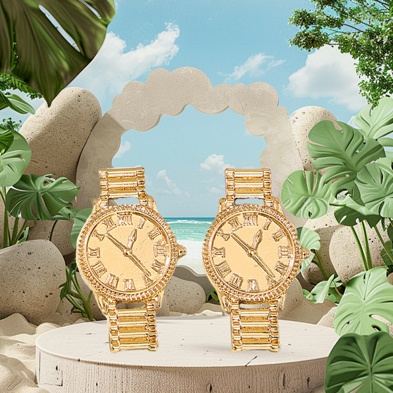 1 Pair of Stylish and Creative Metal Texture Large Gold Watch Design Sense Women's Earrings Suitable for Street Photography Wear
