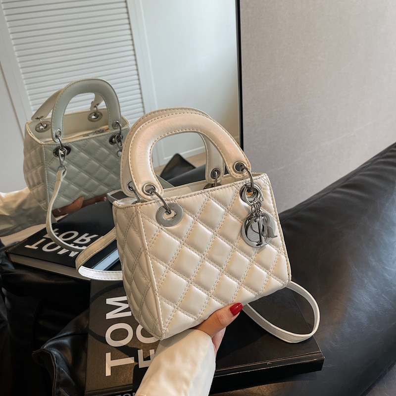 Free Shipping Designer Bag Light Luxury High-end Bag For Women 2025 New Fashion Versatile Shoulder Crossbody Bag Classic Quilted Handbag Princess Dian