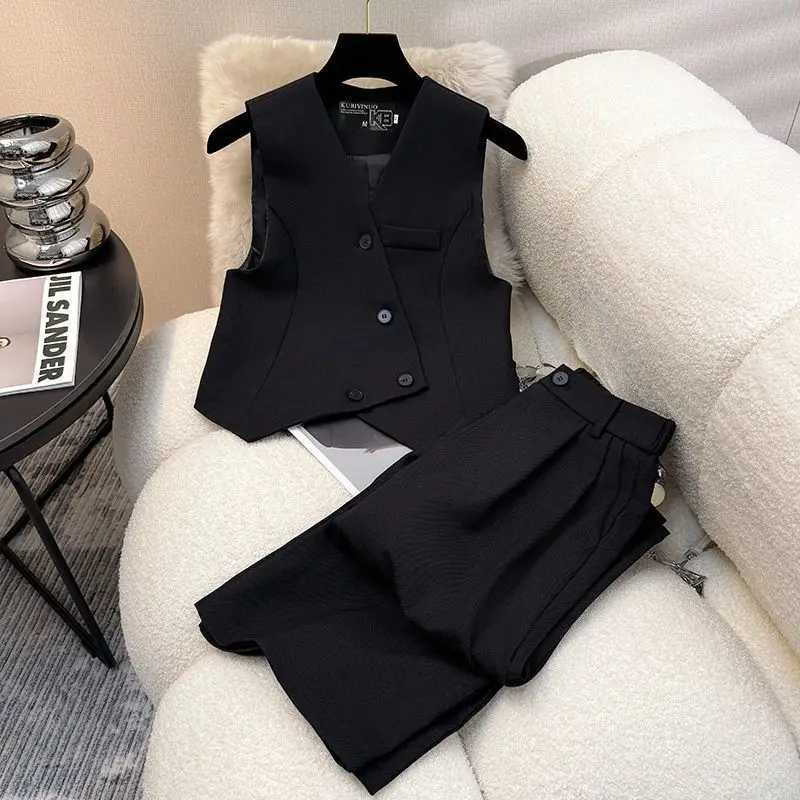 New High End Womens Suit Two Piece Sets Fashion V-neck Slveless Slim Vest Top + High Waist Wide Leg Pants Elegant Outfits X250704