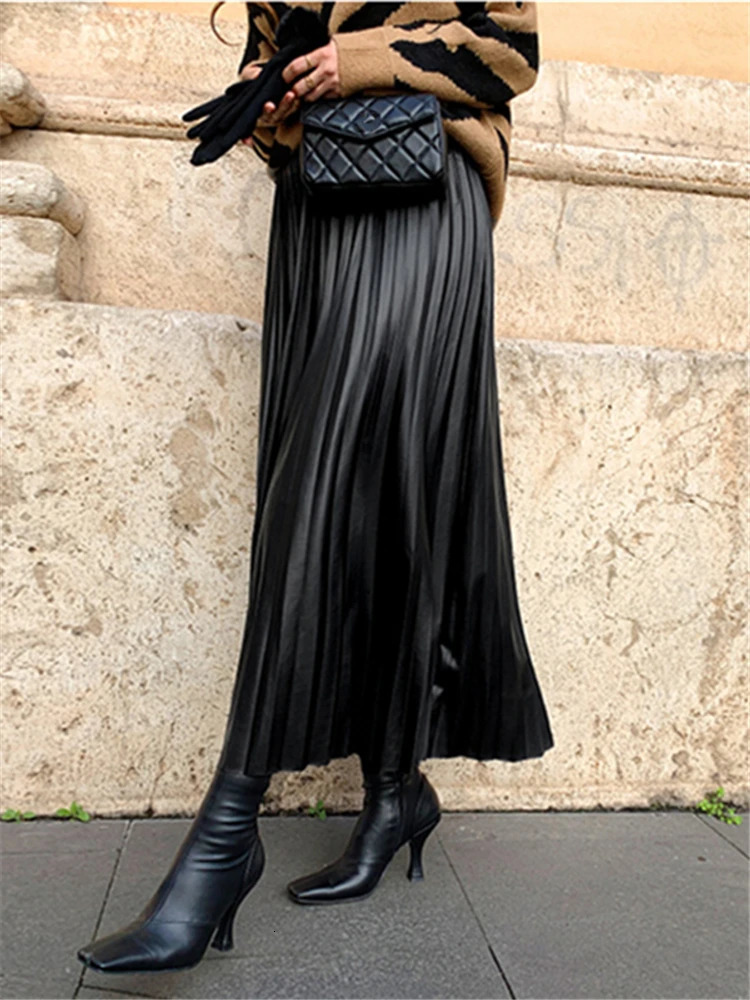 Black PU-leather Pleated Skirt Women High Waist Fashionable All-match A-Line mi-long Skirt Female 250703