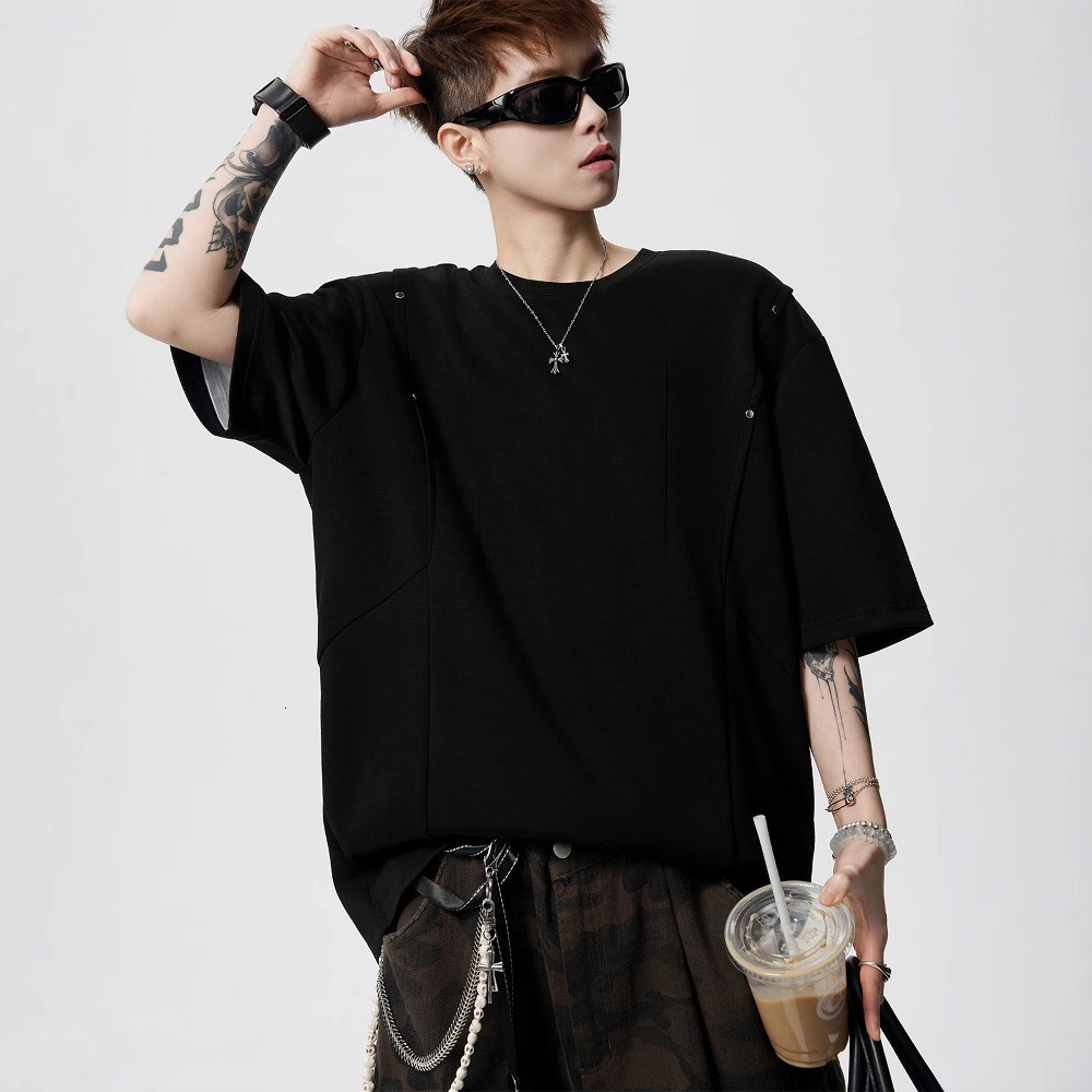 High Street Rivet Design Designer Short Sleeves T-shirt For Men Summer American Retro Deconstructed Short Sleeve Heavyweight Boxy Loose Five-quarter S