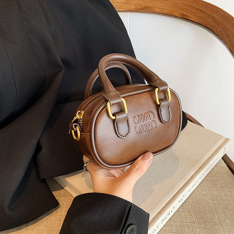 Bag Mini Designer Bag Vintage 2025 New Womens Bag Simple Fashion Luxury bag Crossbody Bag Trendy Versatile Handheld Small Square Bag