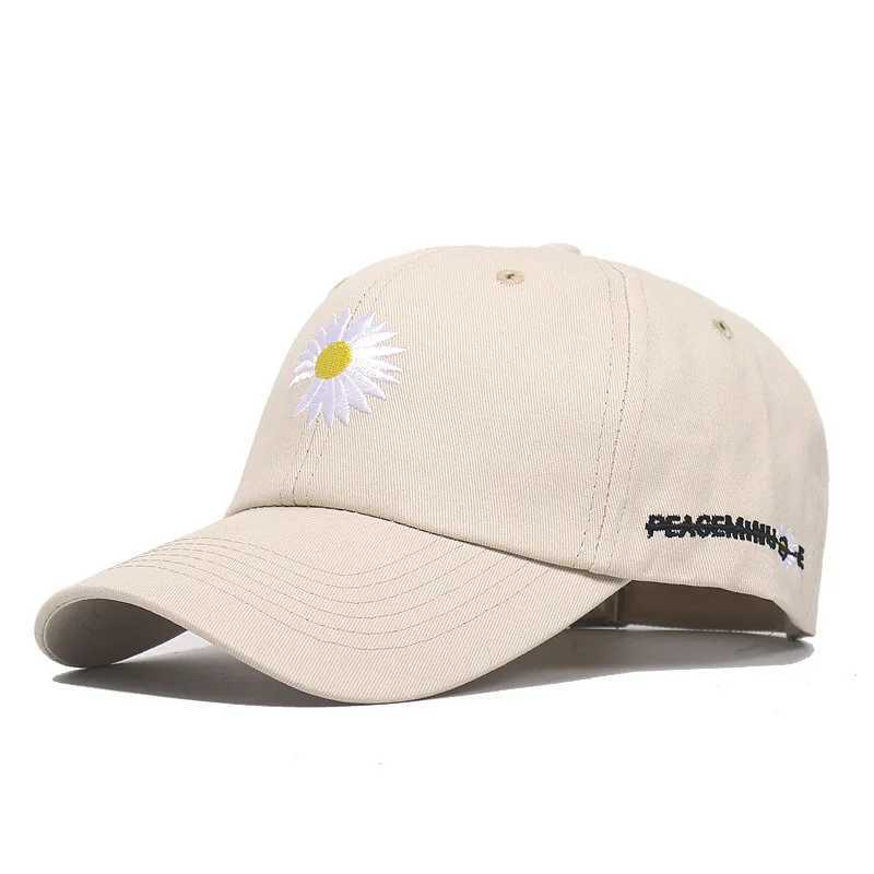 Fashion Baseball Cap for Wen Mens little Daisy Embroidery Hat Cotton Soft Top Caps Casual Snapback Hats Quan Zhilong GD same X250704