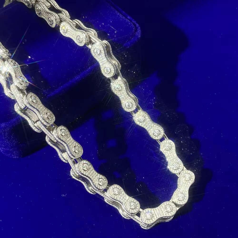 Hip Hop Jewelry White Gold Plated Iec Out VVS Moissanite 925 Sterling Silver Bicycle Motorcycle Chain Necklace for Men