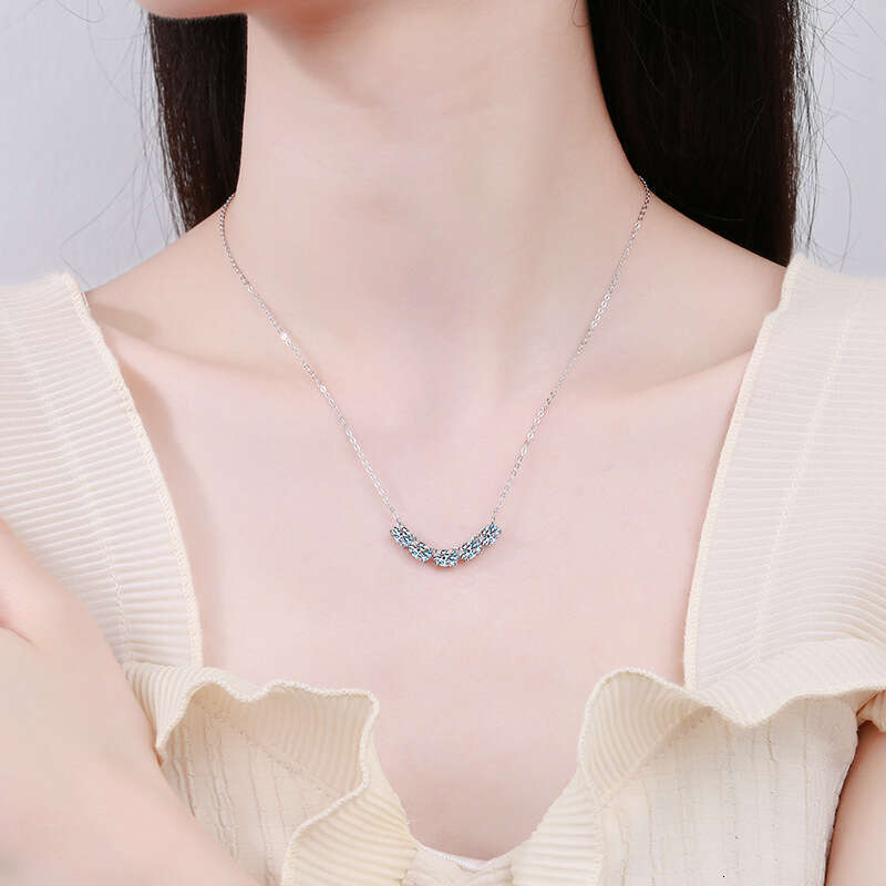 Pure S925ier D Color MoiS925S925anite Necklace Pigeon Egg Korean FaS925hion 2.5 caratS925 Collarbone Chain for Women 014