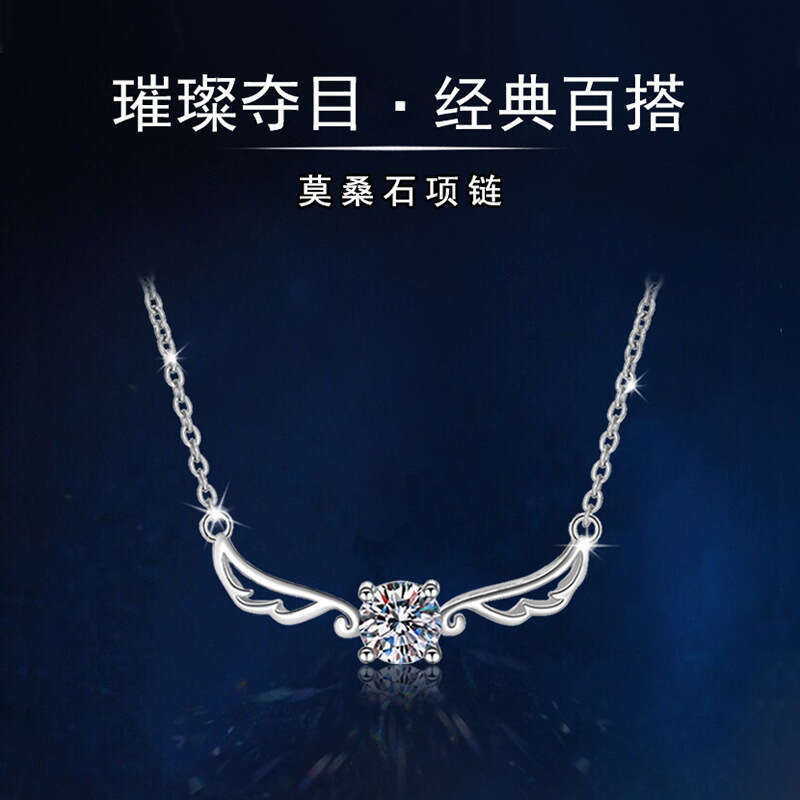 Clavicle Chain for Women S925 S925ier Angel WingS925 Necklace VerS925atile MoiS925S925anite One caratS925 Pendant b01