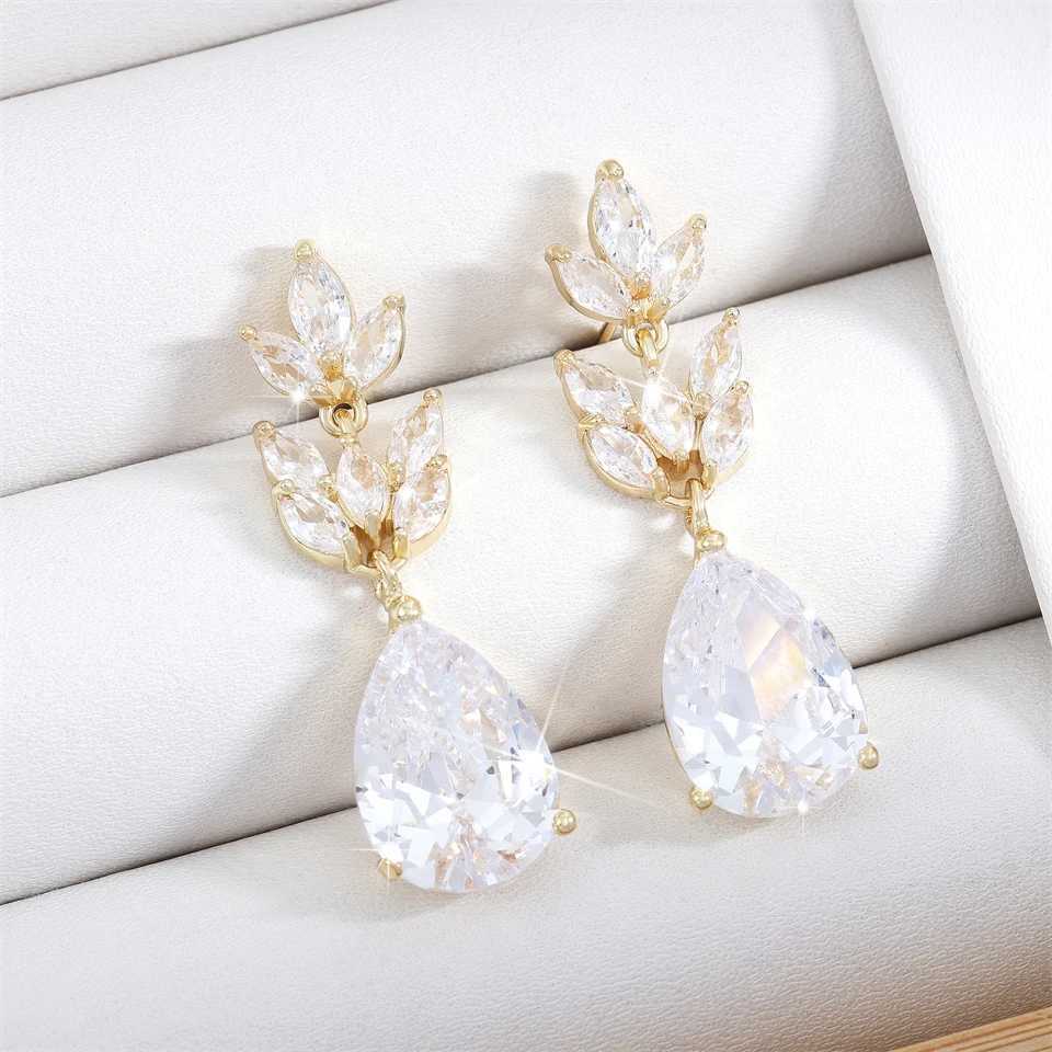 ZAKOL Hot Selling Romantic Water Drop Cubic Zircon Dangle Earrings for Women Fashion Leaf Bridal Wedding Jewelry EP012 Y250704