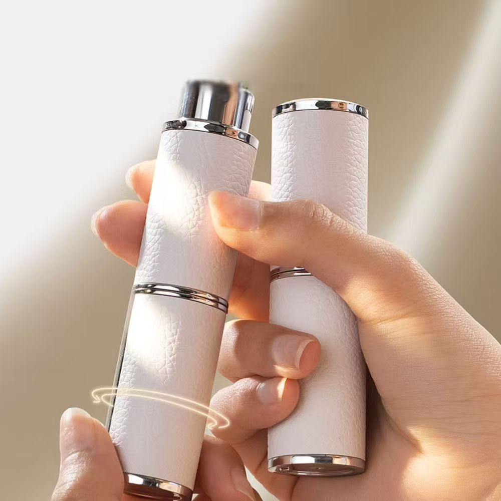 10ml Refillable Perfume Atomizer Leather Lychee Pattern Cosmetic Containers Rotary Press Glass Liquid Aroma Perfume Bottles Travel Type