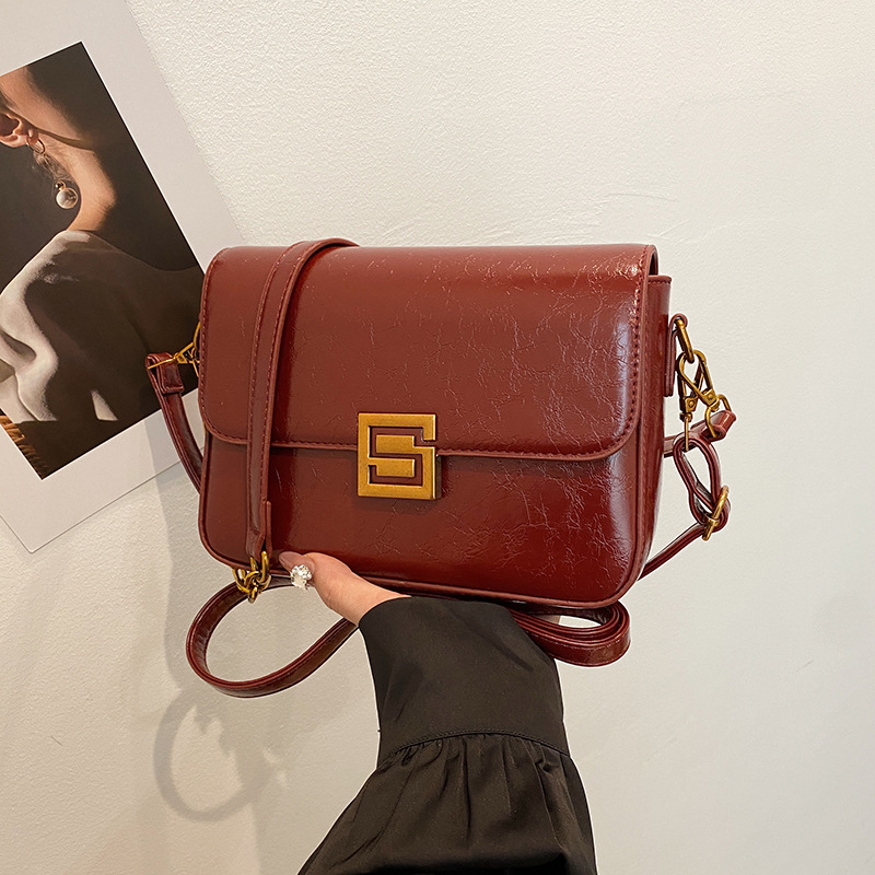 Designer Bag Luxury Bag Free Shipping Designer Retro Underarm New Fashionable Small Square Niche Chain Versatile Single Shoulder Shoulder Bag Crossbod
