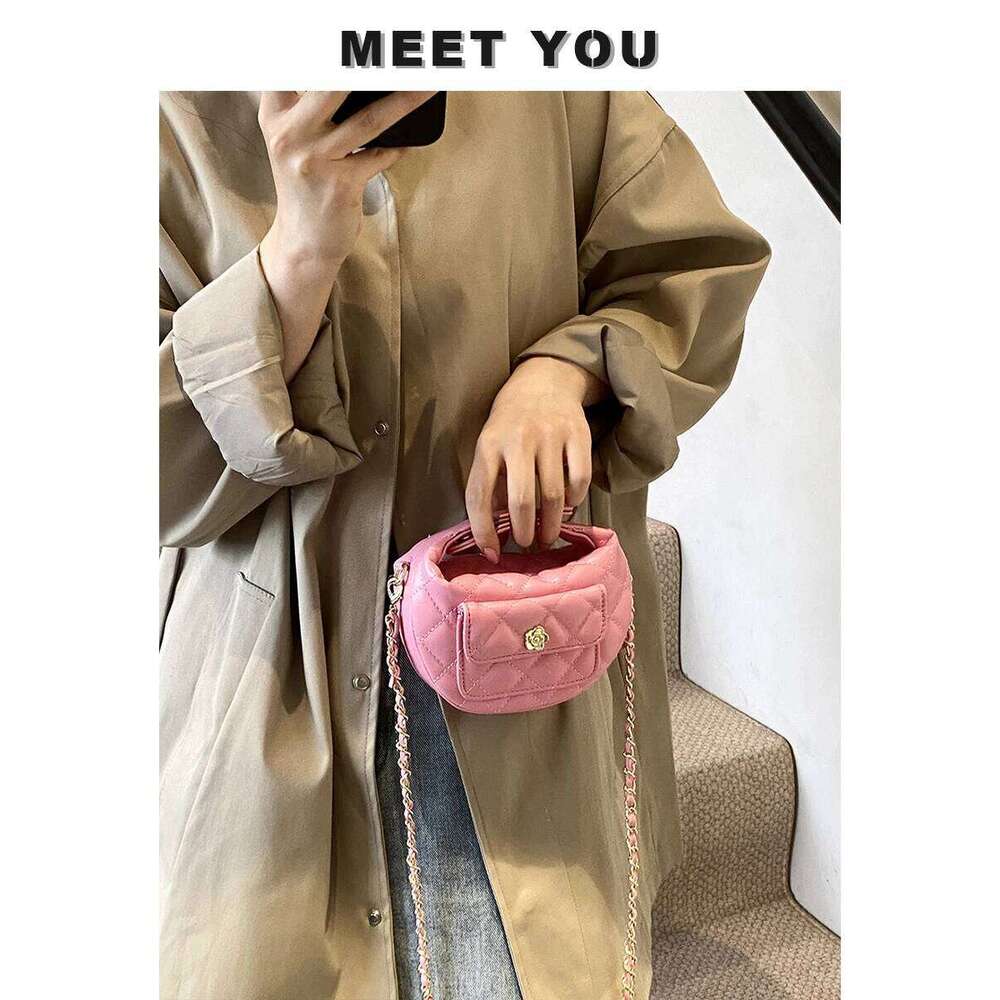 Designer Mini Chain Women's New Korean Version Of The Wild Light Niche High-End Messenger Small Bag