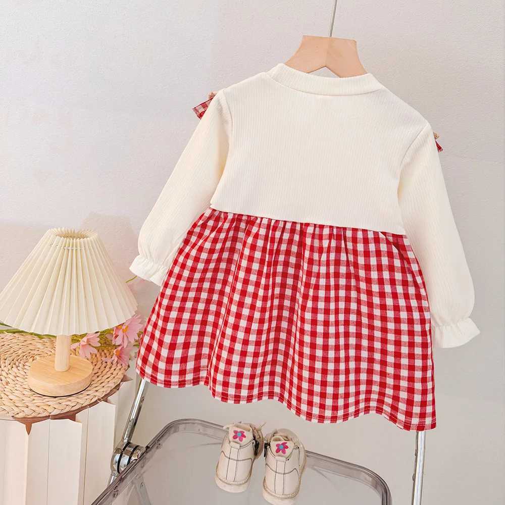 Girls Red Plaid Dress Cute Strberry Collar Long Sle Princess Autumn Spring Children Clothes Birthday Par Dresses R250704