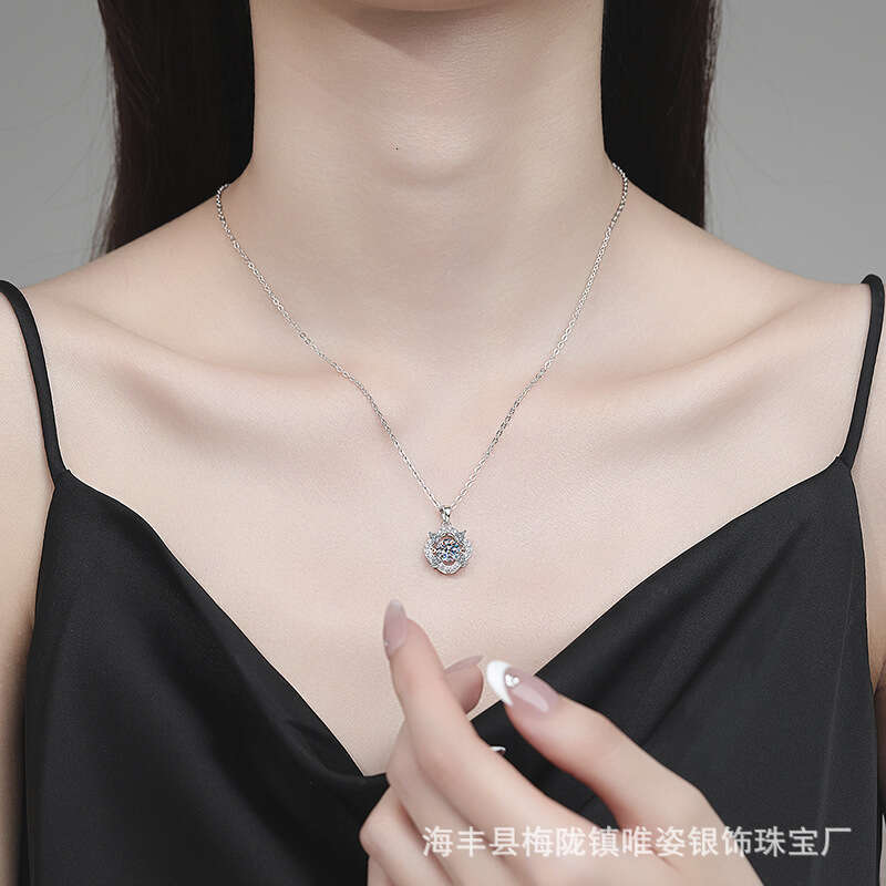 Hot S925ale S925 S925terling S925ier MoiS925S925anite Four-leaf Clover Beating Heart S925mart Pendant Necklace for Women 9fc