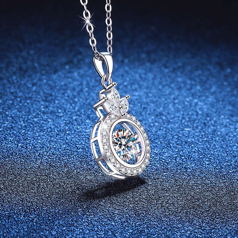 S925 Pure S925ier for Women Crown Dynamic Pendant 1 caratS925 MoiS925S925anite Necklace f85