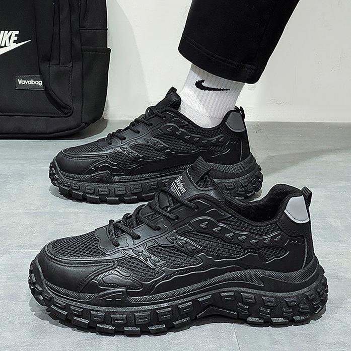 new hot Free shipping designer sneaker breathable versatile odor proof wear resistant mesh sports leisure thick soled teenage dad running shoes