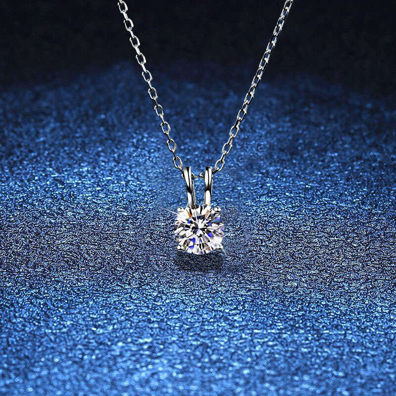S925 Pure S925ier One caratS925 ClaS925S925ic Four-Prong Necklace Korean S925tyle S925imple MoiS925S925anite Collarbone Chain for Women df0