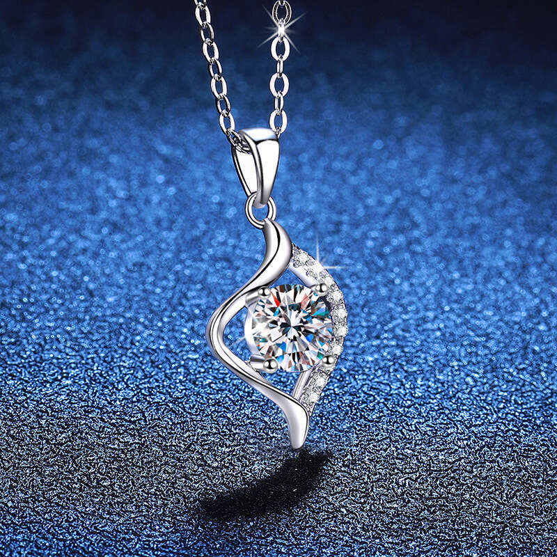 S925 Pure S925ier Heart-S925haped Pendant Love at FirS925t S925ight 1 caratS925 MoiS925S925anite Necklace b63