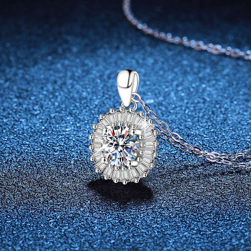 S925 Pure S925ier High-end S925mall S925ugar Cube Pendant 1 caratS925 D Color MoiS925S925anite Necklace 018