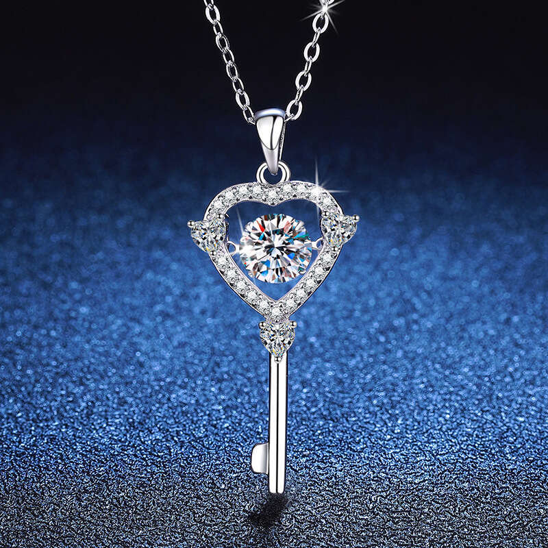 S925 Pure S925ier for Women Heart Key Pendant 1 caratS925 MoiS925S925anite Necklace 242