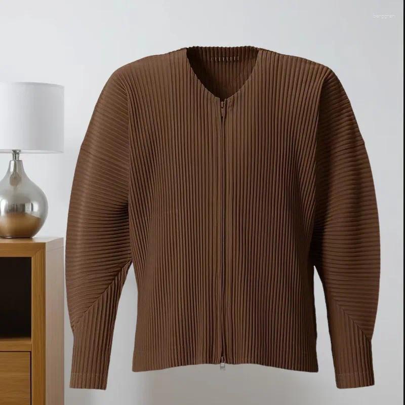 Men's Jackets Miyake Pleated Jacket Casual Fold Men 2025 Spring Fall Long-sleeved V-neck Zipper Pleat Tops Clothing