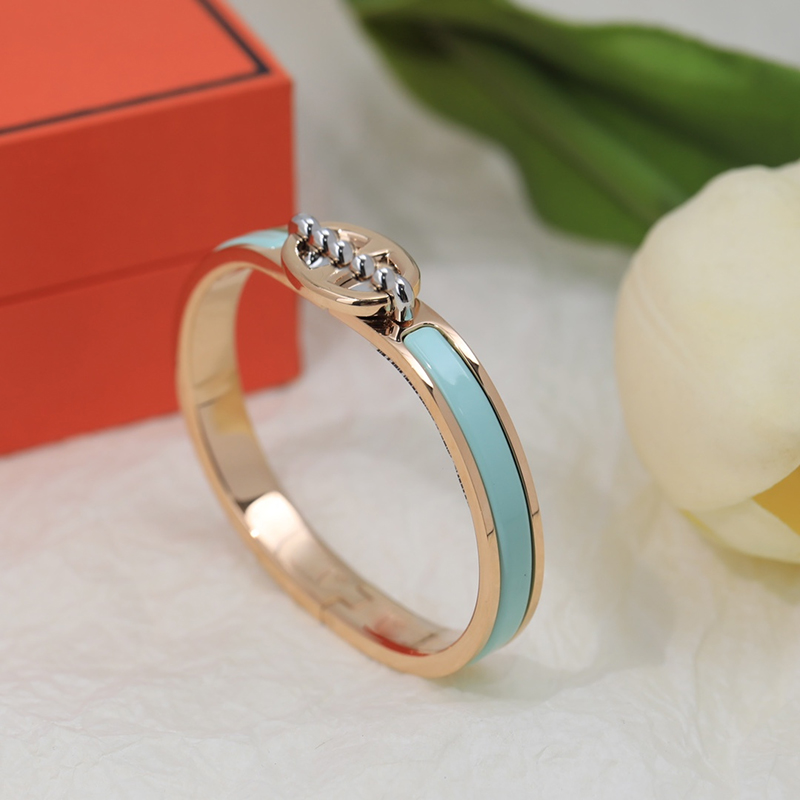 25 Luxury Jewelry D… - image