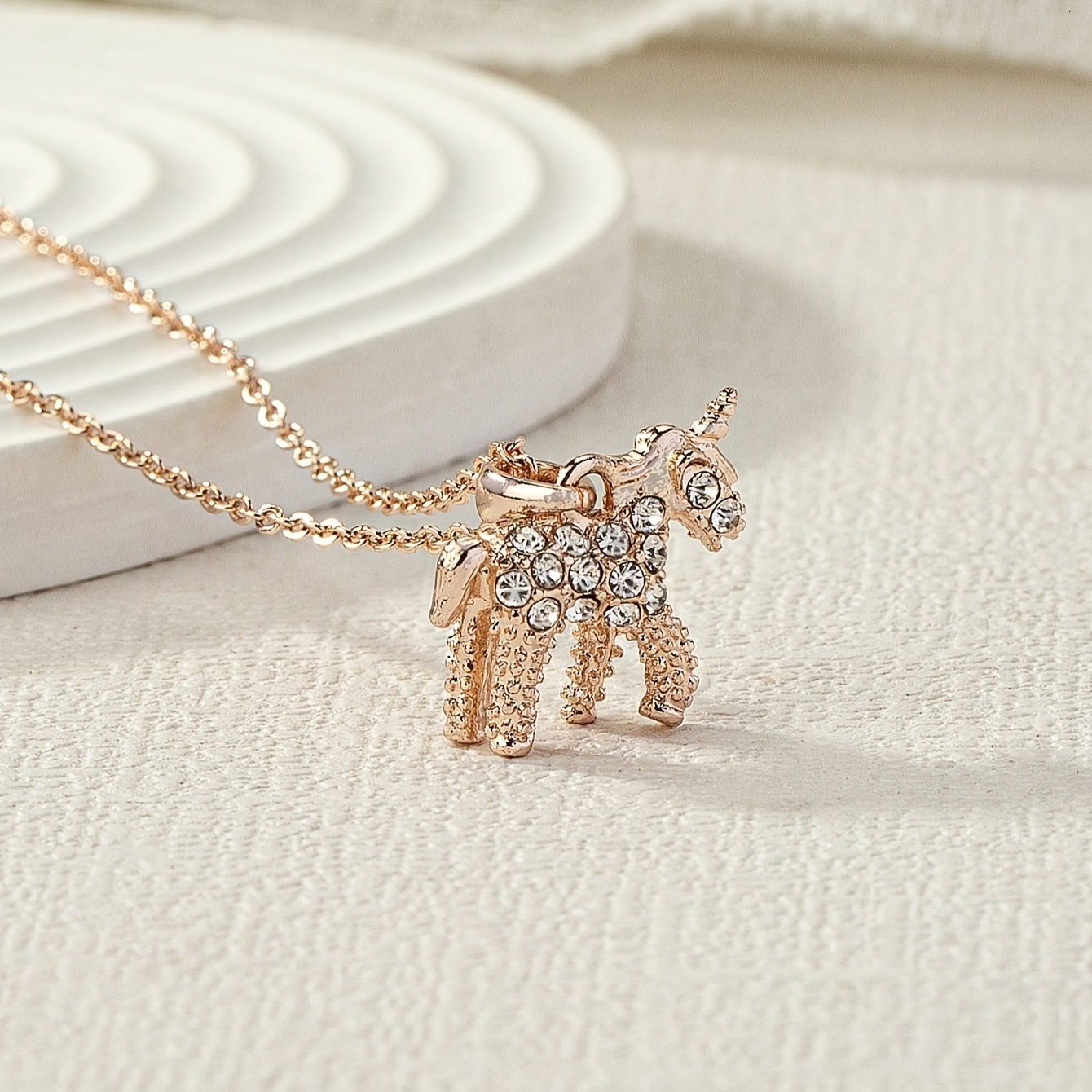 A Metal Rose Gold Rhinestone Unicorn Pendant Necklace Elegant Inlaid Design Light Style