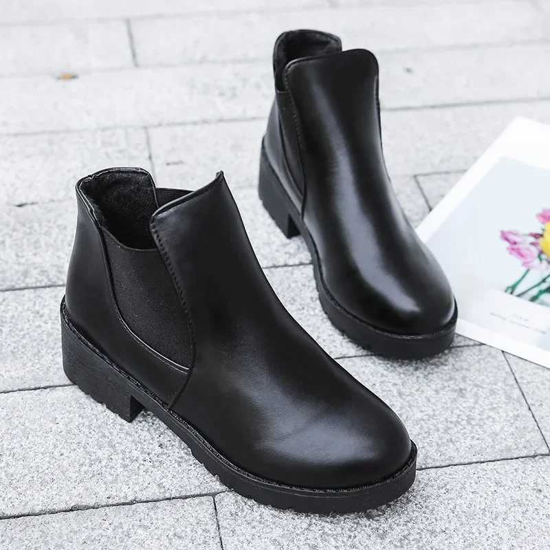 Ankle Boots for Women Leather Booties Woman Autumn Winter Short Boots Ladies Fashion Round Toe Mid Heel Boots Wholesale 2024 Z250704