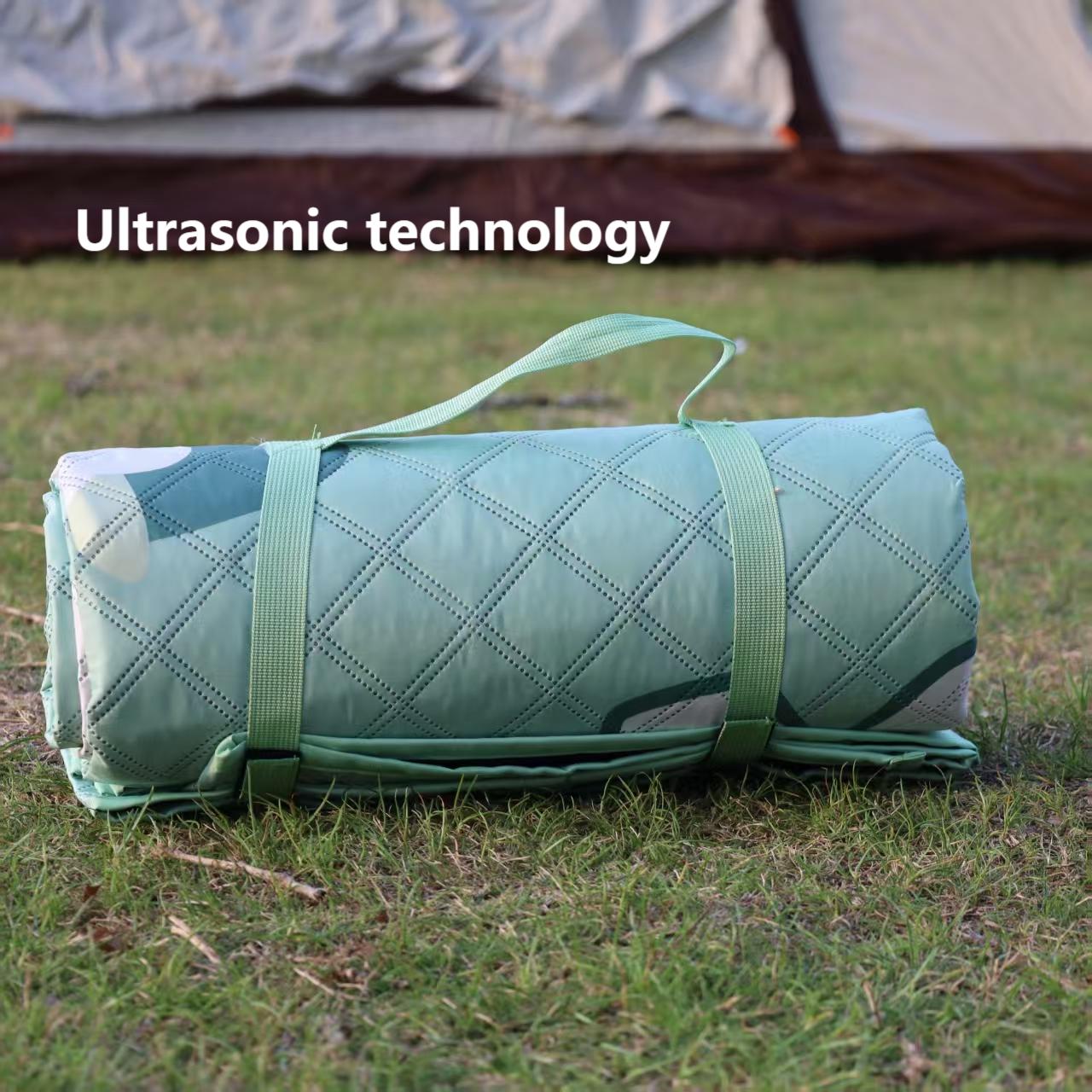 Camping picnic mat outdoor supplies portable thick more durable waterproof oxford cloth fun ground mat Green Rabbit