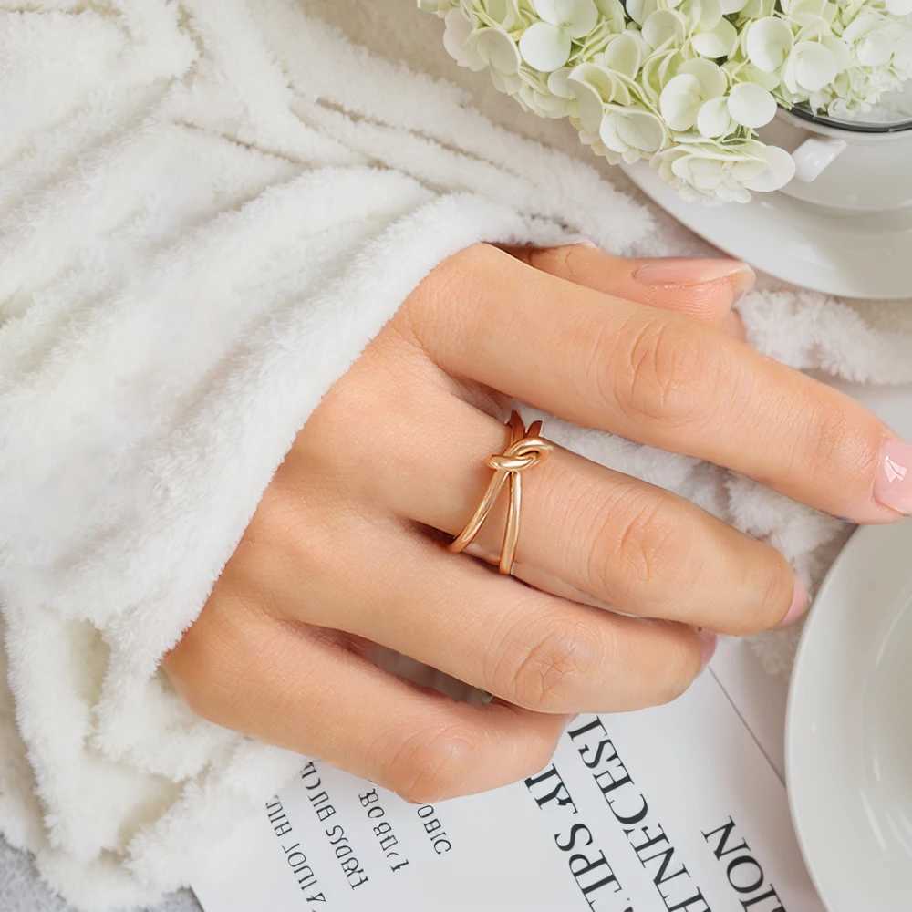 316 Stainless Steel Twist Ring Personalized Jewelry Braided Open End Ring Ladies Birthday Gift Y250704