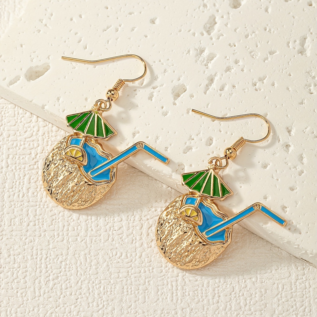 1 Pair Coconut Drink Pendant Fashion Earrings Summer Vacation Beach Alloy Material Celebration Gift For Friends