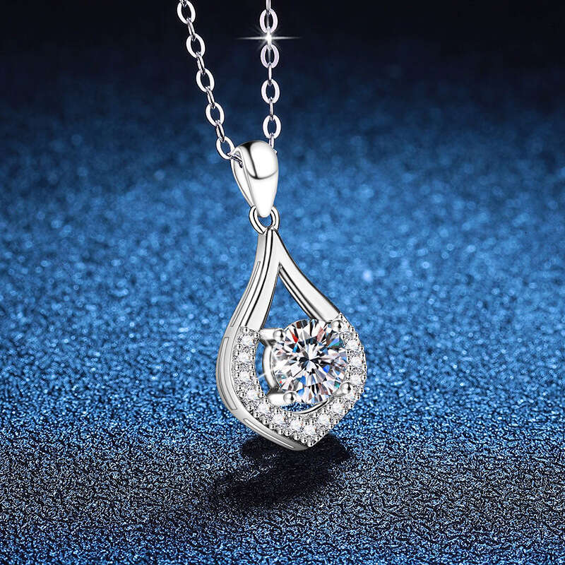 S925 Pure S925ier Pendant Light Korean VerS925ion Water Drop 1 caratS925 D Color MoiS925S925anite Necklace a97