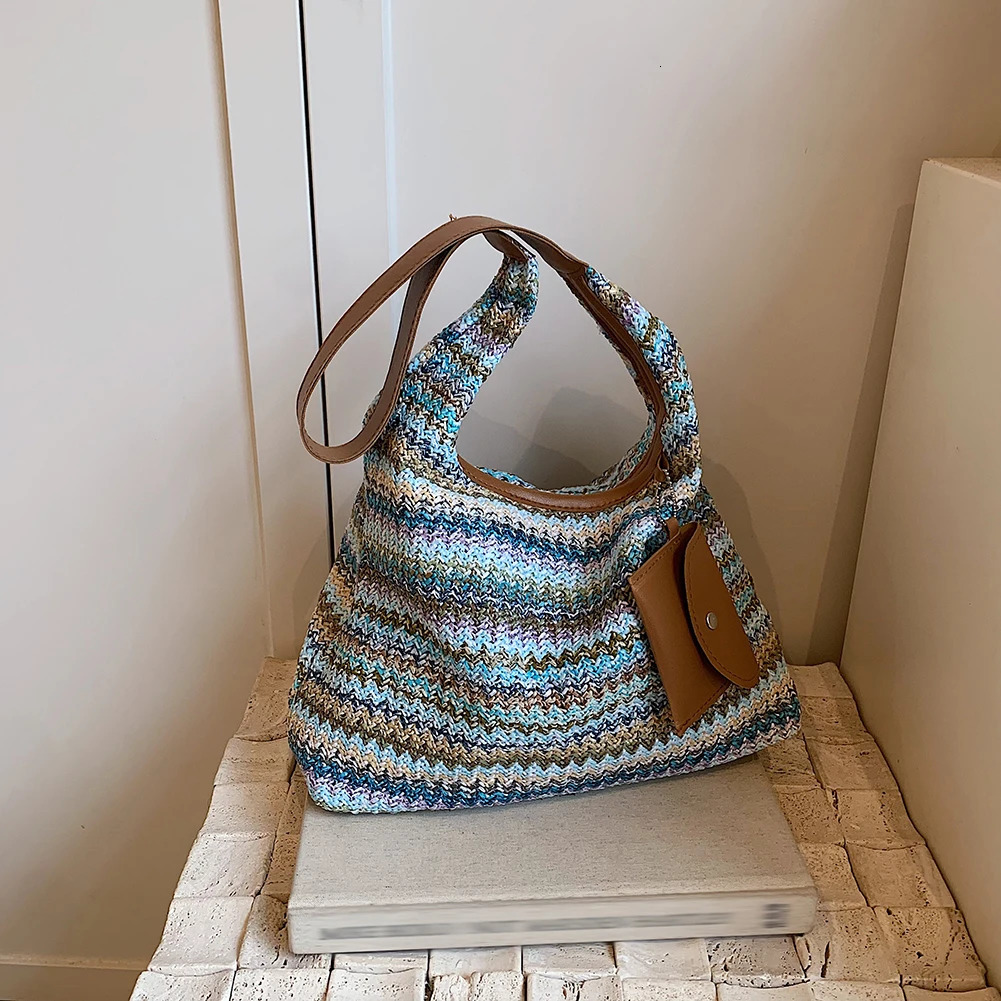 Women Stylish Knit Shoulder Bag Wear Resist Hand Woven Shoulder Bag Vacation Straw Handbag Leisure Bag with Matching Clutch 250701