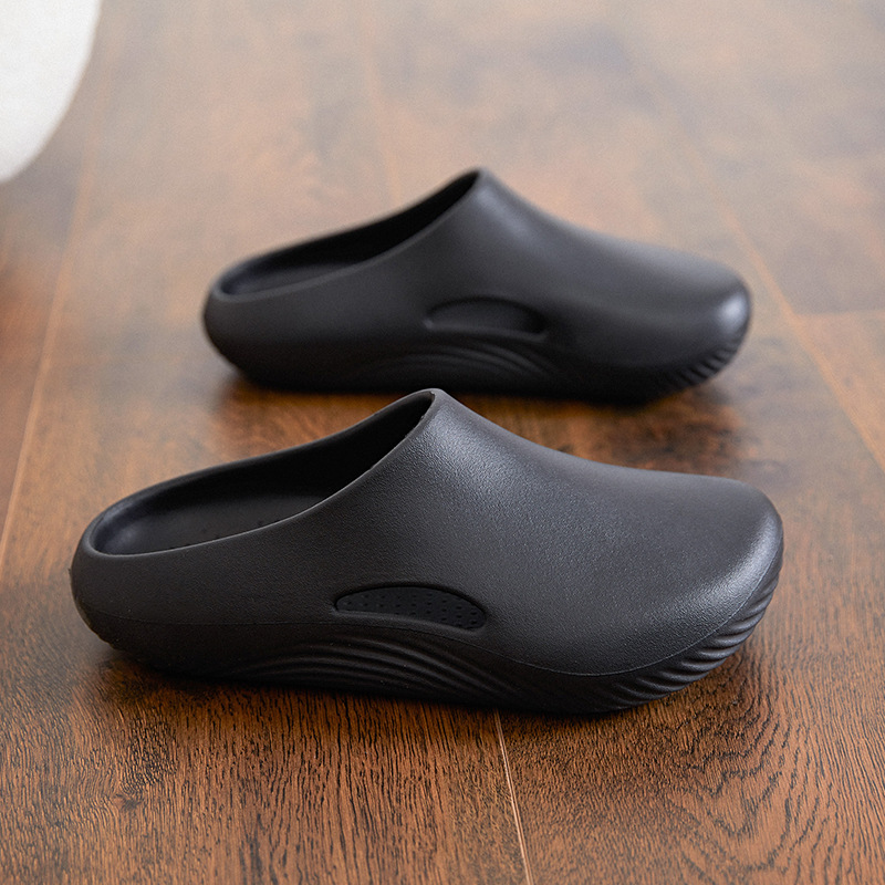 hot Free shipping designer Slippers for man new Vintage Classic Outdoor sliders fashion breathable non-slip beach shoes