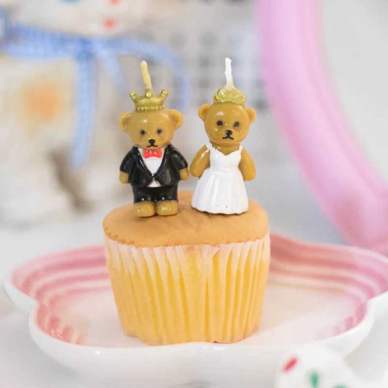 2pcs Wedding Bear Candles Wedding Cake Decoration Bear Birthday Candle Ornament Cake Toppers W250704