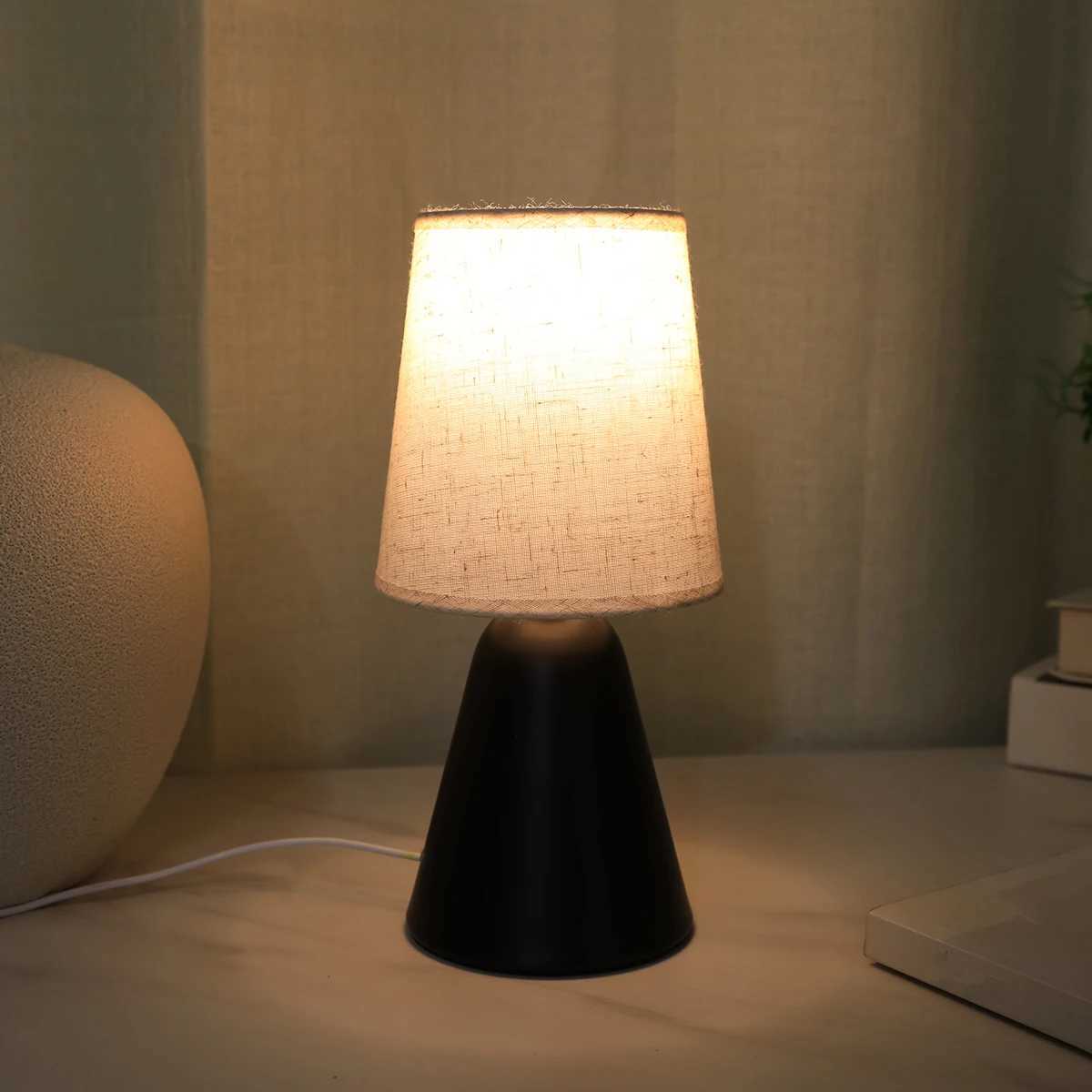 Modern linen art table lamp home decoration atmosphere lamp suitable for bedrooms study roomsXJ250703