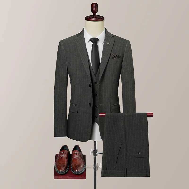 2025 High quality business casual suit (suit + vest + trousers) Fashion British style stripes handsome trend three-piece set X250704