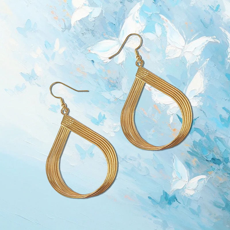 Fashion New Creative Round Trendy Street Style Geometric Shape Earrings For Women