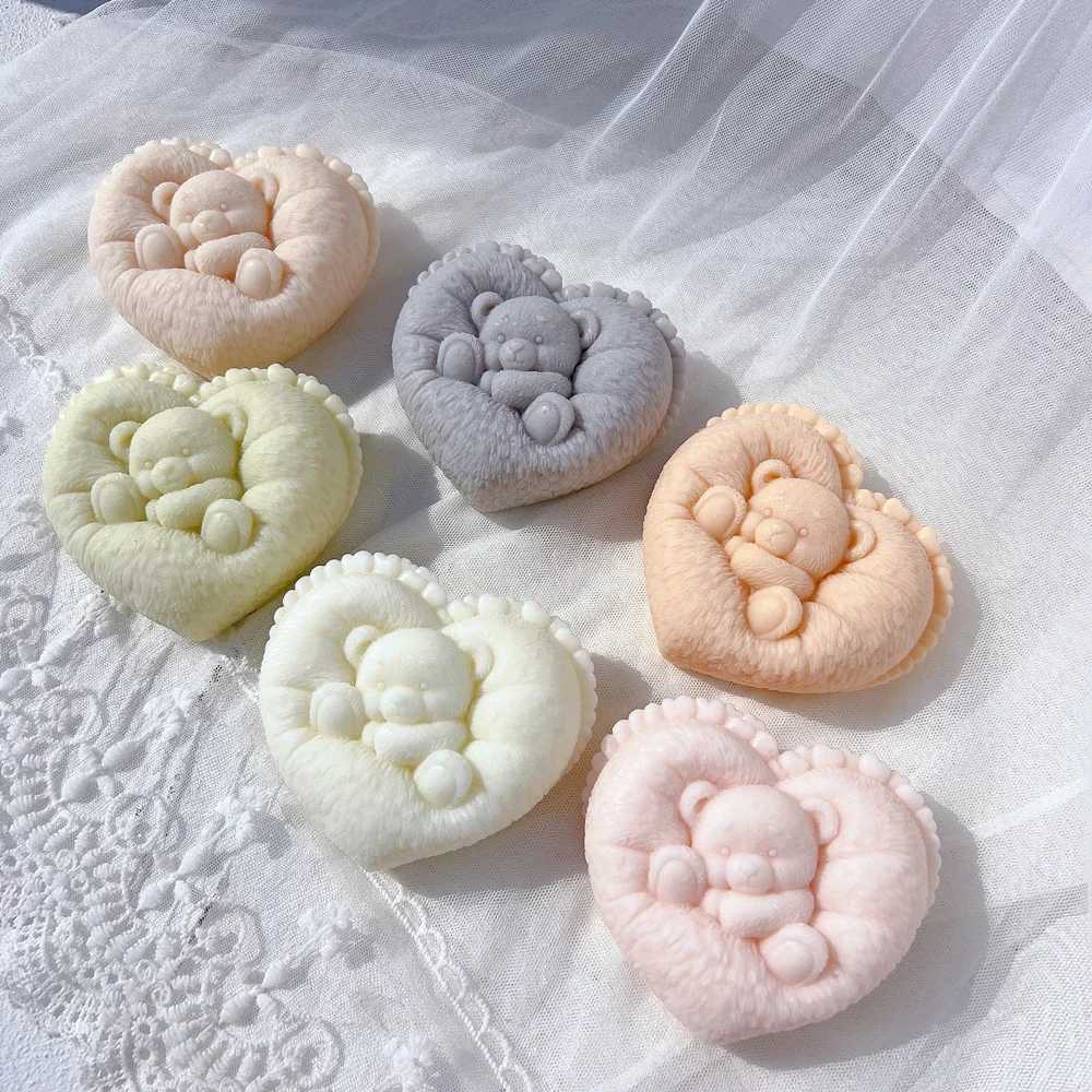 Sleeping Bear In Heart Shape Candle Mold Valentines Day Gift Idea Bear Silicone Mold Home Decor Wedding Gift W250704