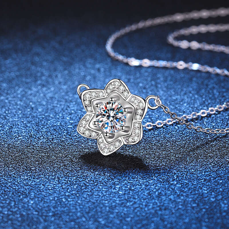 S925 Pure S925ier D Color 1 caratS925 Plated Camellia Pendant MoiS925S925anite Dia Necklace for Women 86e