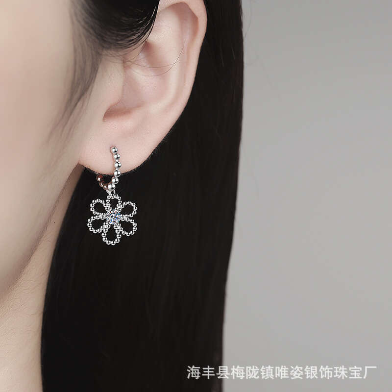 S925 Pure S925ier D Color MoiS925S925anite French Five-Petal Flower Camellia EarringS925 for Women 814