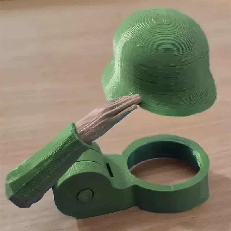 Festive Red Wine Bottle Cover Soldier Salute Beer Bottle Helmet Wine Decoration Reusable Wine Gift Access Holiday Bottle Decor 250701