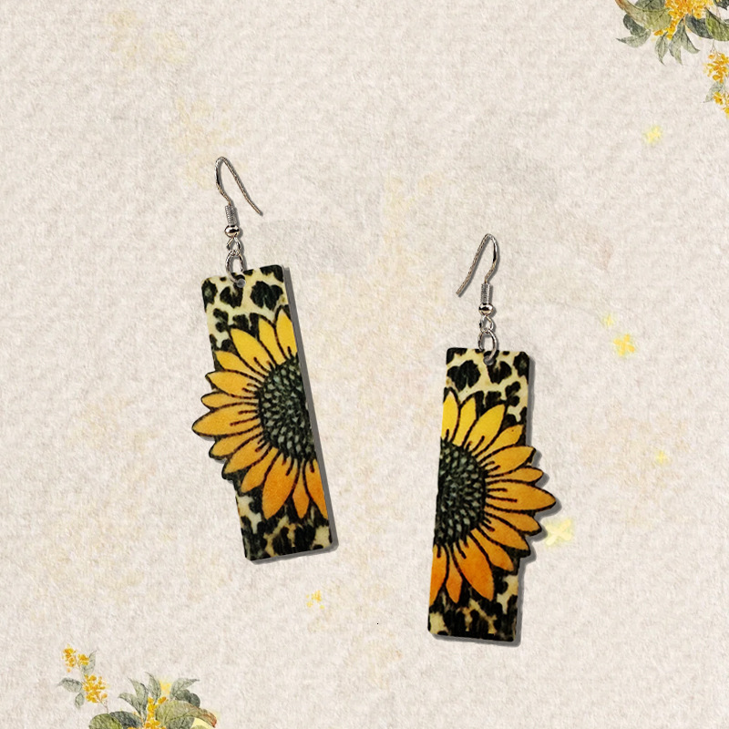 1 Pair Of Suower Earrings Asymmetric Style Leopard Print Acrylic