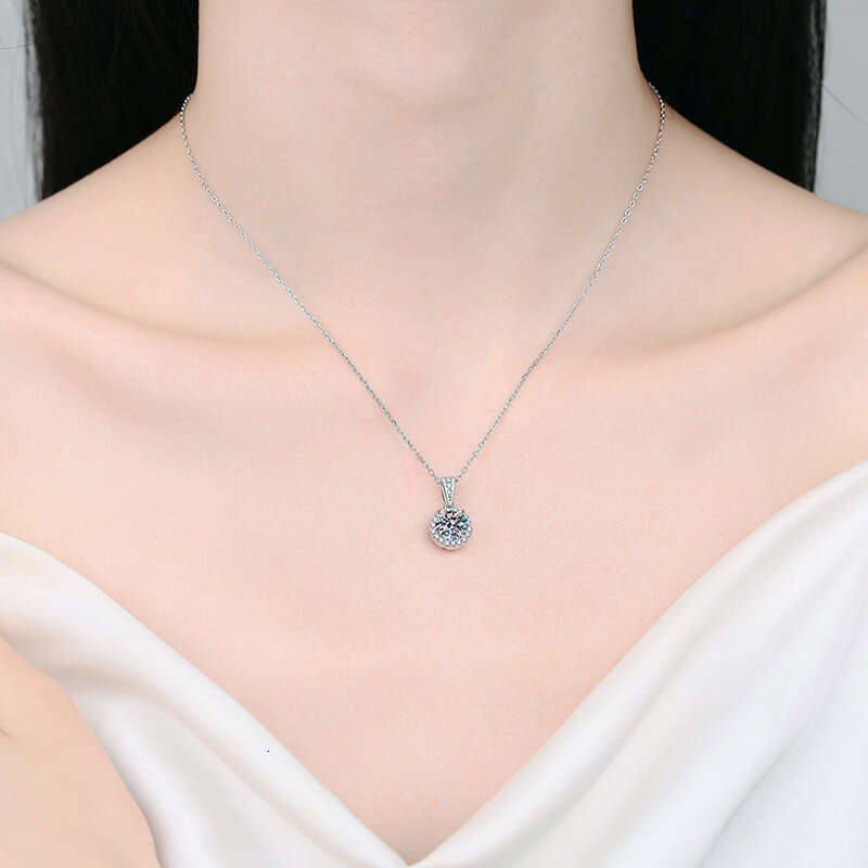 S925 Pure S925ier for Women Korean S925tyle Round Bag 1 caratS925 Pendant D Color MoiS925S925anite Dia Necklace aea
